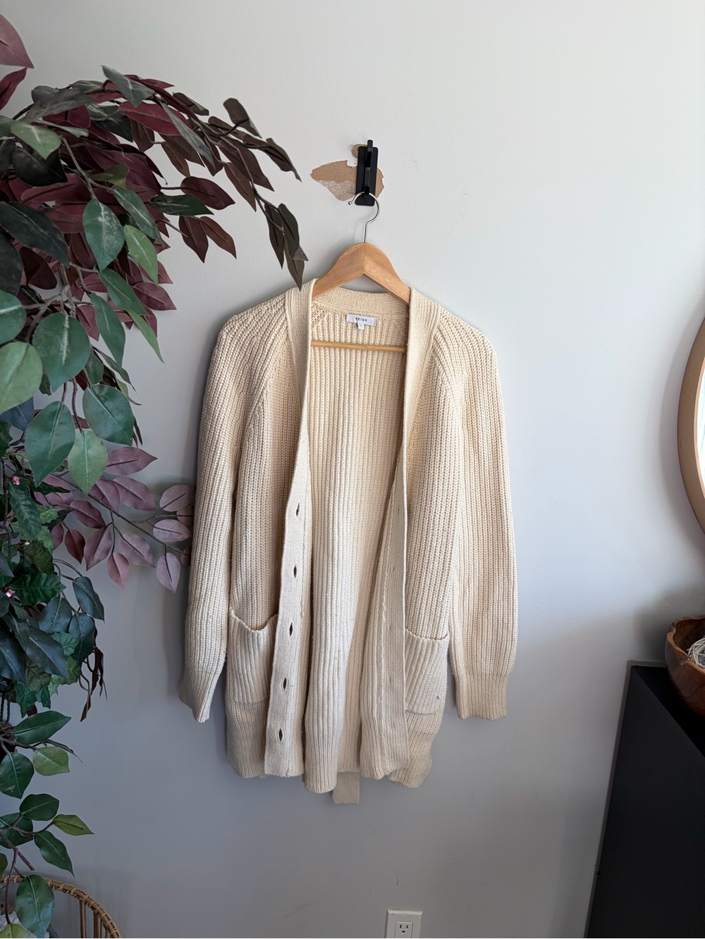 Reiss Cream Ribbed Button-Up Cardigan - Picture 2 of 6